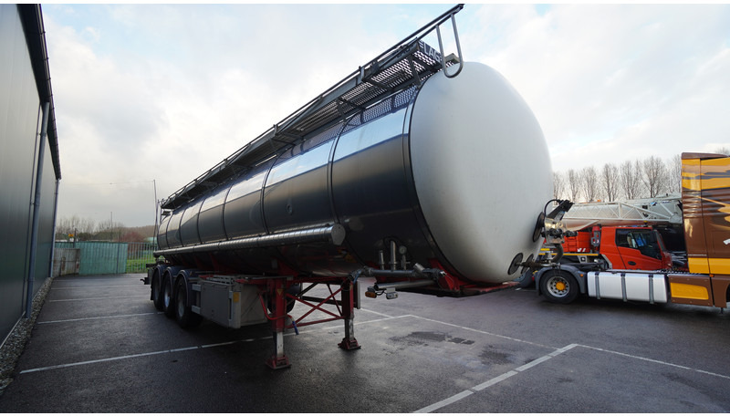 Burg 3 AXLE TANK CHEMIE TRAILER 30.000LTR - Puspiekabe cisterna: foto 3 Burg 3 AXLE TANK CHEMIE TRAILER 30.000LTR - Puspiekabe cisterna: foto 3