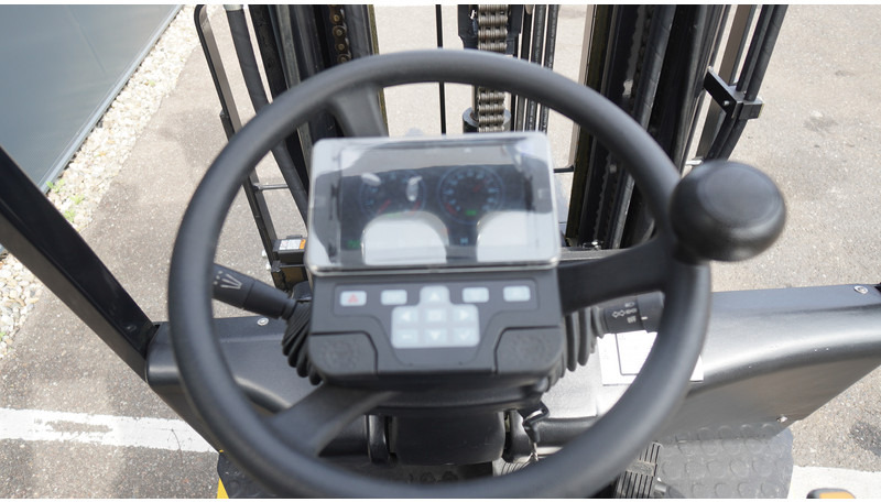 Eurotrac FE18-S 1.8 TON TRIPLEX 3-STAGE NEW FORKLIFT - Celtniecības tehnika: foto 5 Eurotrac FE18-S 1.8 TON TRIPLEX 3-STAGE NEW FORKLIFT - Celtniecības tehnika: foto 5