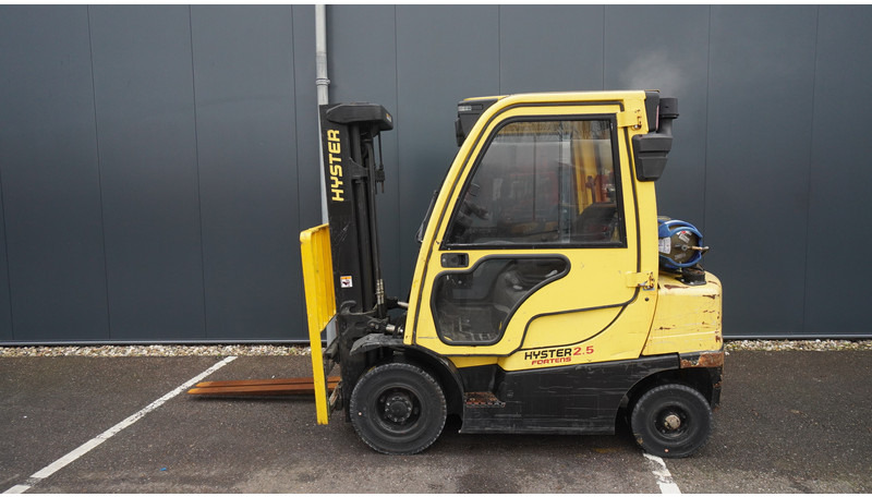 Hyster H2.5FT LPG FORKLIFT DUPLEX - Celtniecības tehnika: foto 2 Hyster H2.5FT LPG FORKLIFT DUPLEX - Celtniecības tehnika: foto 2