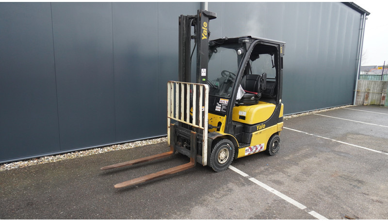Yale GLP20SVX V2425 LPG FORKLIFT DUPLEX - Celtniecības tehnika: foto 4 Yale GLP20SVX V2425 LPG FORKLIFT DUPLEX - Celtniecības tehnika: foto 4