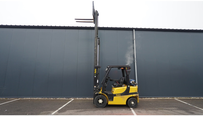 Yale GLP25VX E2170 LPG FORKLIFT TRIPLEX - Celtniecības tehnika: foto 1 Yale GLP25VX E2170 LPG FORKLIFT TRIPLEX - Celtniecības tehnika: foto 1