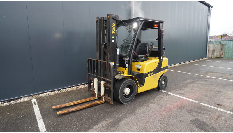 Yale GLP25VX E2170 LPG FORKLIFT TRIPLEX - Celtniecības tehnika: foto 4 Yale GLP25VX E2170 LPG FORKLIFT TRIPLEX - Celtniecības tehnika: foto 4