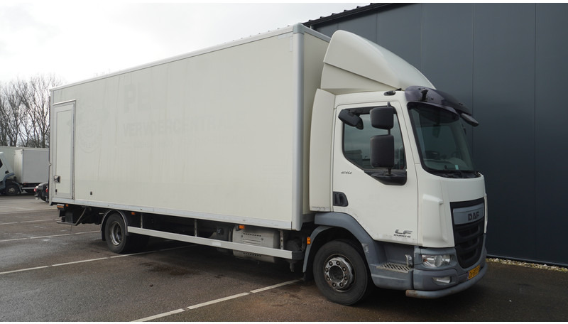 DAF LF 210 CLOSED BOX 514.000KM - Kravas automašīna ar slēgto virsbūvi: foto 4 DAF LF 210 CLOSED BOX 514.000KM - Kravas automašīna ar slēgto virsbūvi: foto 4