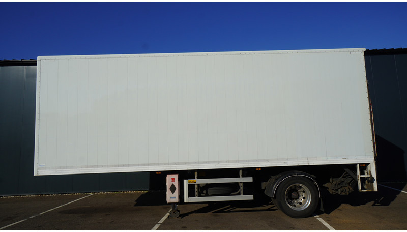 DRACO 1 AXLE CLOSED BOX CTIY TRAILER - Puspiekabe slēgtā virsbūve: foto 1 DRACO 1 AXLE CLOSED BOX CTIY TRAILER - Puspiekabe slēgtā virsbūve: foto 1