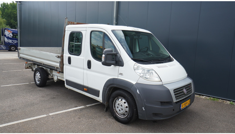 Fiat Ducato MAXI 180 MULTI JET OPEN BOX - Automašīna ar kravas platformu, Kravas-pasažieru furgons: foto 4 Fiat Ducato MAXI 180 MULTI JET OPEN BOX - Automašīna ar kravas platformu, Kravas-pasažieru furgons: foto 4