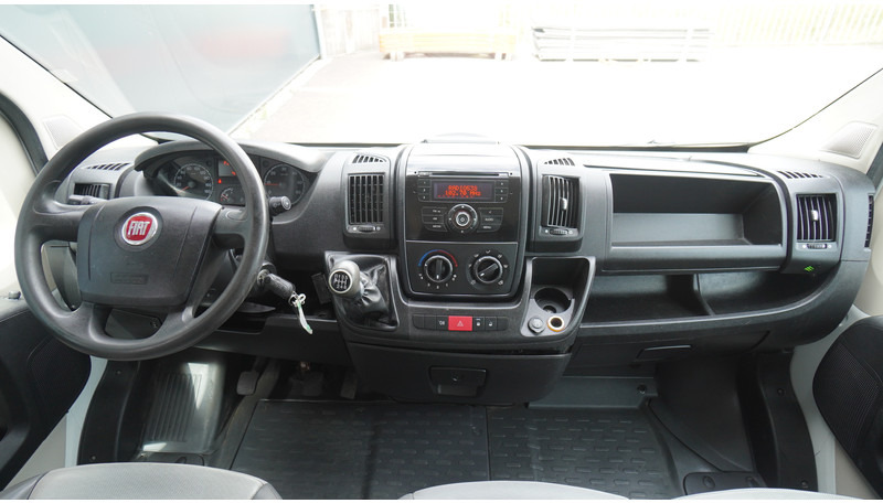 Fiat Ducato MAXI 180 MULTI JET OPEN BOX - Automašīna ar kravas platformu, Kravas-pasažieru furgons: foto 5 Fiat Ducato MAXI 180 MULTI JET OPEN BOX - Automašīna ar kravas platformu, Kravas-pasažieru furgons: foto 5