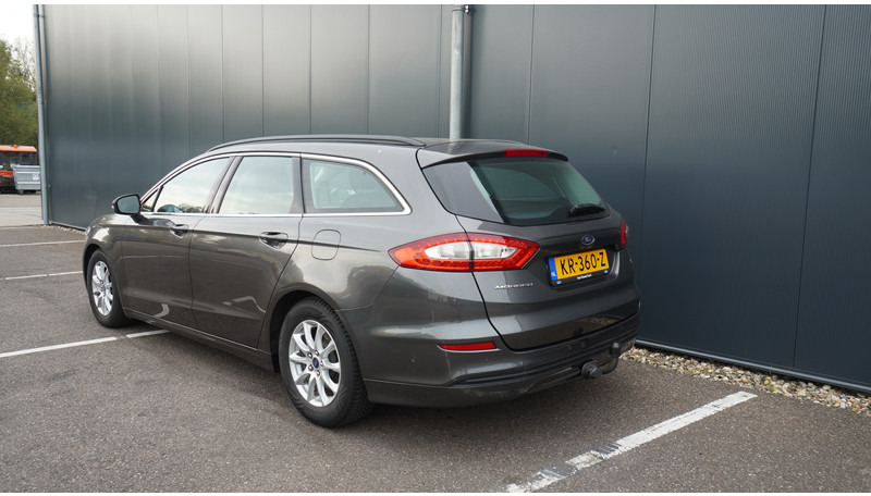 Ford Mondeo WAGON 1.5 TDCi TREND LEASE EDITION - Mikroautobuss, Pasažieru furgons: foto 3 Ford Mondeo WAGON 1.5 TDCi TREND LEASE EDITION - Mikroautobuss, Pasažieru furgons: foto 3