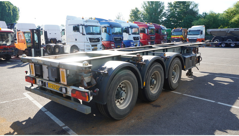 Groenewegen 3 AXLE CONTAINER TRANSPORT TRAILER - Puspiekabe noņemamā virsbūve/ Konteineru vedējs: foto 4 Groenewegen 3 AXLE CONTAINER TRANSPORT TRAILER - Puspiekabe noņemamā virsbūve/ Konteineru vedējs: foto 4