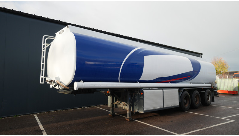 LAG 3 AXLE ADR FUEL TANK TRAILER 45.000ltr - Puspiekabe cisterna: foto 2 LAG 3 AXLE ADR FUEL TANK TRAILER 45.000ltr - Puspiekabe cisterna: foto 2