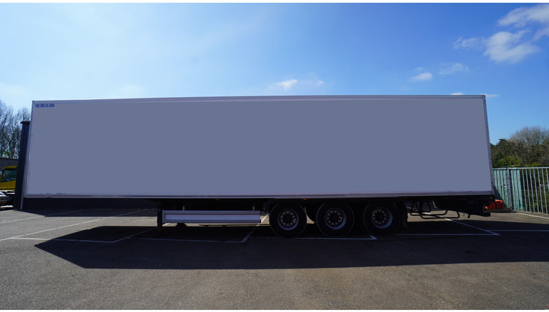 LAMBERET 3 AXLE FRIGO TRAILER CARRIER VECTOR 1950 BI-TEMP - Puspiekabe refrižerators: foto 1 LAMBERET 3 AXLE FRIGO TRAILER CARRIER VECTOR 1950 BI-TEMP - Puspiekabe refrižerators: foto 1