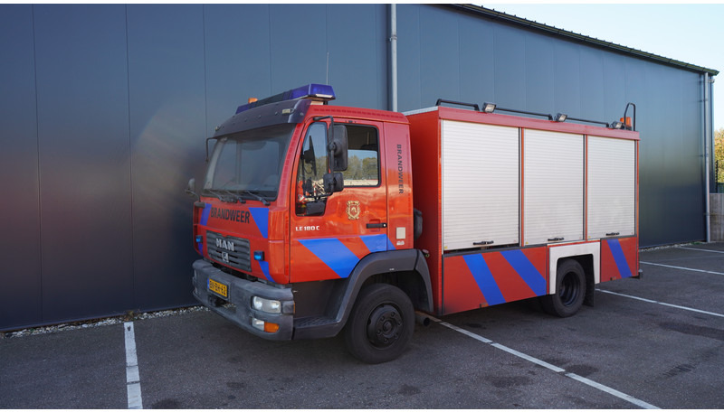 MAN LE 180 C FIRE TRUCK 21.200KM - Ugunsdzēsēju mašīna: foto 3 MAN LE 180 C FIRE TRUCK 21.200KM - Ugunsdzēsēju mašīna: foto 3