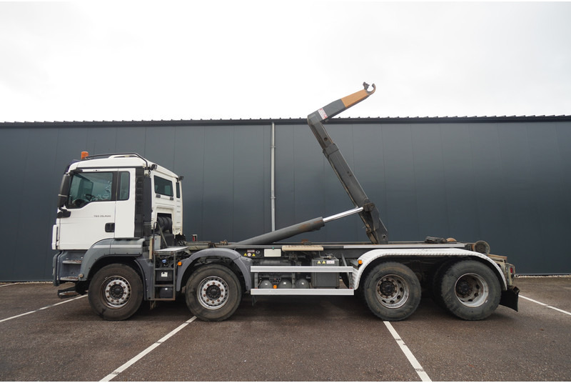 MAN TGS 35.400 8x4 HOOKARM SYSTEM MANUAL GEARBOX - Pacēlājs ar āķi: foto 1 MAN TGS 35.400 8x4 HOOKARM SYSTEM MANUAL GEARBOX - Pacēlājs ar āķi: foto 1
