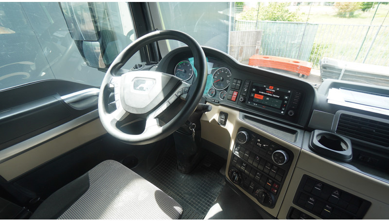 MAN TGS 49.460 10X8 TIPPER 309.000KM - Kravas automašīna pašizgāzējs: foto 5 MAN TGS 49.460 10X8 TIPPER 309.000KM - Kravas automašīna pašizgāzējs: foto 5