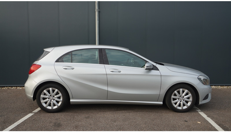 Mercedes-Benz A-Klasse A180 CDI EURO 5 - Mikroautobuss, Pasažieru furgons: foto 3 Mercedes-Benz A-Klasse A180 CDI EURO 5 - Mikroautobuss, Pasažieru furgons: foto 3