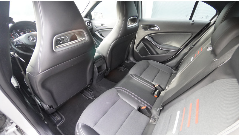 Mercedes-Benz A180d EURO6 - Mikroautobuss, Pasažieru furgons: foto 5 Mercedes-Benz A180d EURO6 - Mikroautobuss, Pasažieru furgons: foto 5