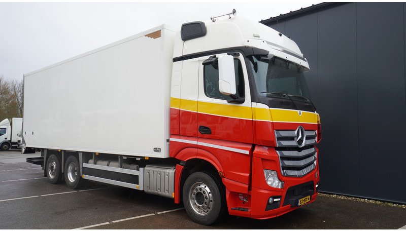 Mercedes-Benz ACTROS 2745 6X2 FRIGO 860.000KM - Kravas automašīna refrižerators: foto 4 Mercedes-Benz ACTROS 2745 6X2 FRIGO 860.000KM - Kravas automašīna refrižerators: foto 4
