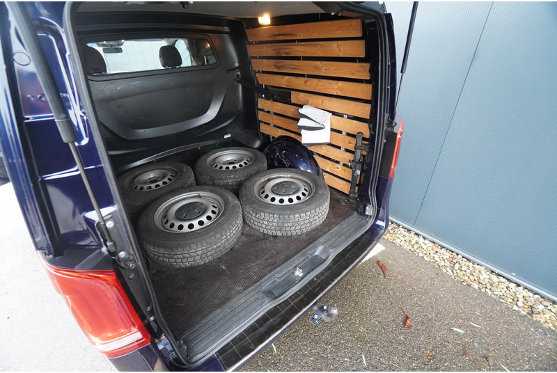 Mikroautobuss, Pasažieru furgons Mercedes-Benz Vito 114CDI: foto 12 Mikroautobuss, Pasažieru furgons Mercedes-Benz Vito 114CDI: foto 12