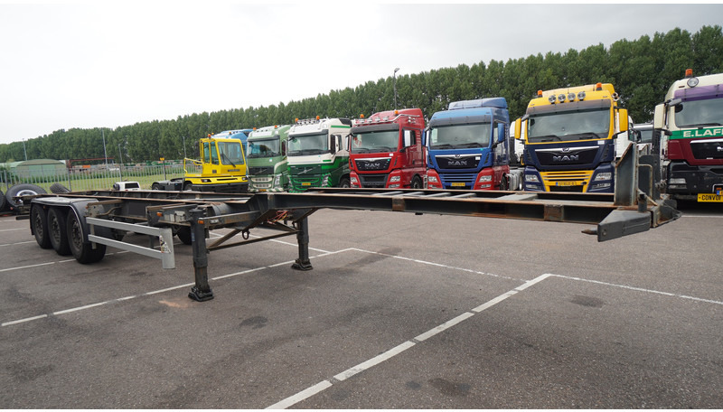 Pacton 3 AXLE 45FT CONTAINER TRANSPORT - Puspiekabe noņemamā virsbūve/ Konteineru vedējs: foto 3 Pacton 3 AXLE 45FT CONTAINER TRANSPORT - Puspiekabe noņemamā virsbūve/ Konteineru vedējs: foto 3
