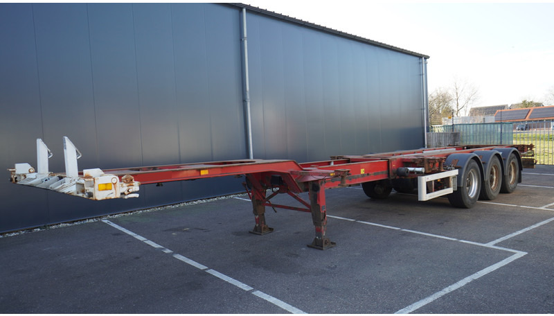 Renders 3 AXLE EXTENDABLE CONTAINER TRANSPORT TRAILER - Puspiekabe noņemamā virsbūve/ Konteineru vedējs: foto 2 Renders 3 AXLE EXTENDABLE CONTAINER TRANSPORT TRAILER - Puspiekabe noņemamā virsbūve/ Konteineru vedējs: foto 2
