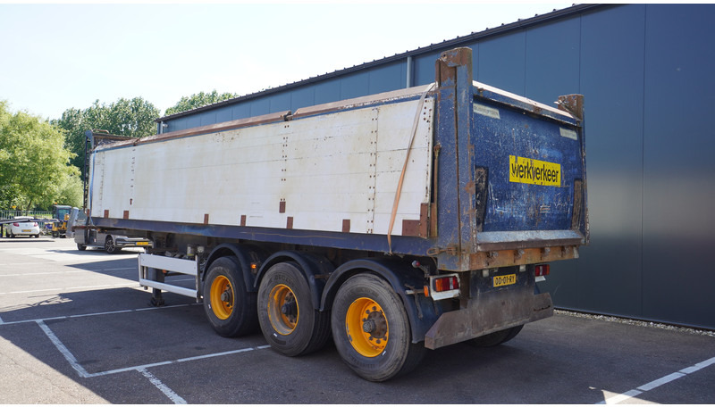 Renders 3 AXLE TIPPER TRAILER - Puspiekabe pašizgāzējs: foto 4 Renders 3 AXLE TIPPER TRAILER - Puspiekabe pašizgāzējs: foto 4