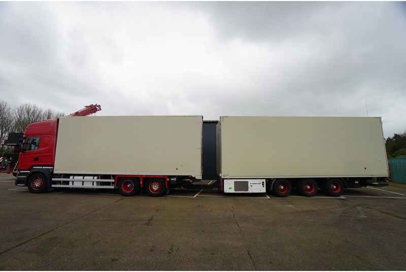 Scania R 580 V8 6X2 FRIGO RETARDER IN COMBI WITH BURG TRAILER - Kravas automašīna refrižerators: foto 1 Scania R 580 V8 6X2 FRIGO RETARDER IN COMBI WITH BURG TRAILER - Kravas automašīna refrižerators: foto 1