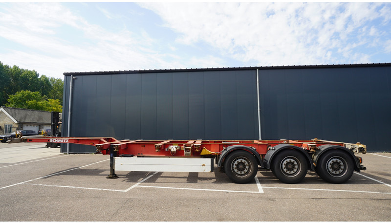 Schmitz Cargobull 3 AXLE CONTAINER TRANSPORT TRAILER EXTENDABLE 45 FT - Puspiekabe noņemamā virsbūve/ Konteineru vedējs: foto 1 Schmitz Cargobull 3 AXLE CONTAINER TRANSPORT TRAILER EXTENDABLE 45 FT - Puspiekabe noņemamā virsbūve/ Konteineru vedējs: foto 1
