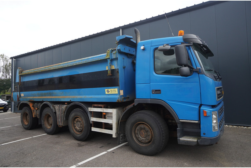 Terberg FM 1850-T 420 8x4 TIPPER 575.600KM - Kravas automašīna pašizgāzējs: foto 4 Terberg FM 1850-T 420 8x4 TIPPER 575.600KM - Kravas automašīna pašizgāzējs: foto 4