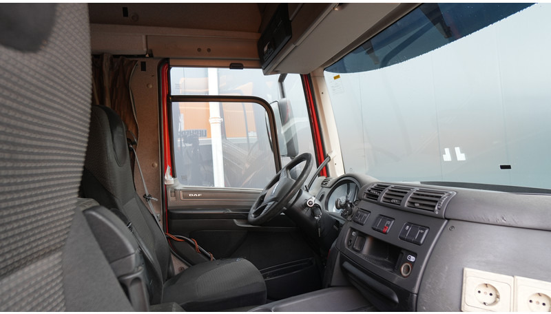 DAF CF 440 EURO 6 ADR 610.000KM - Vilcējs: foto 5 DAF CF 440 EURO 6 ADR 610.000KM - Vilcējs: foto 5