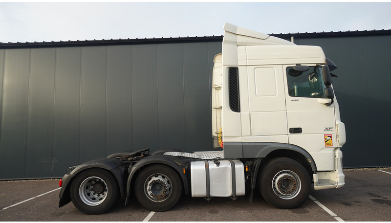 DAF XF 440 6X2 SC EURO 6 - Vilcējs: foto 2 DAF XF 440 6X2 SC EURO 6 - Vilcējs: foto 2