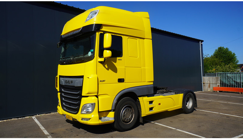 DAF XF 450 SSC EURO 6 850.000KM - Vilcējs: foto 3 DAF XF 450 SSC EURO 6 850.000KM - Vilcējs: foto 3