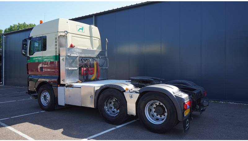 Vilcējs MAN TGX 33.480 6X4 EURO 5 MANUAL GEARBOX: foto 8