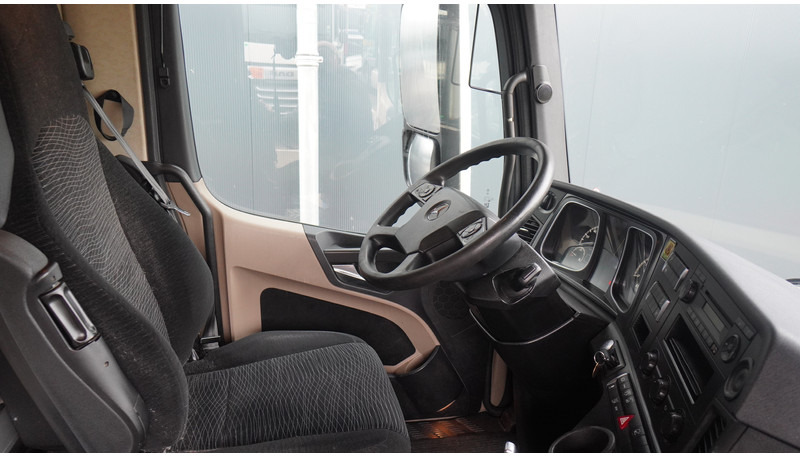 Mercedes-Benz ACTROS 1942 EURO 6 879.200KM - Vilcējs: foto 5 Mercedes-Benz ACTROS 1942 EURO 6 879.200KM - Vilcējs: foto 5