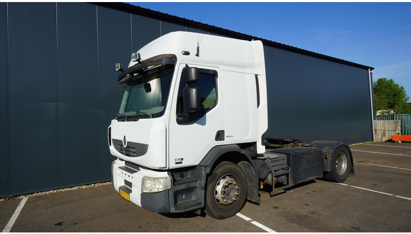 Renault PREMIUM 370 EURO5 685.400KM - Vilcējs: foto 3 Renault PREMIUM 370 EURO5 685.400KM - Vilcējs: foto 3
