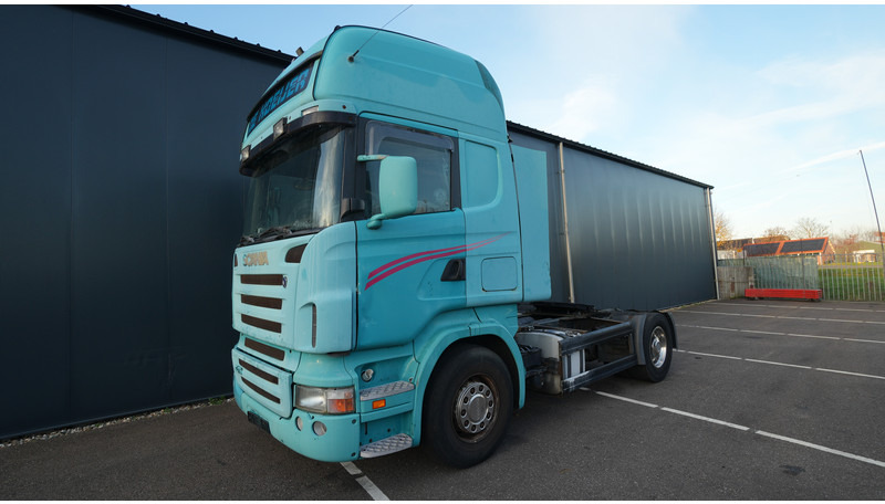 Scania R 420 3 PEDALS RETARDER - Vilcējs: foto 3 Scania R 420 3 PEDALS RETARDER - Vilcējs: foto 3