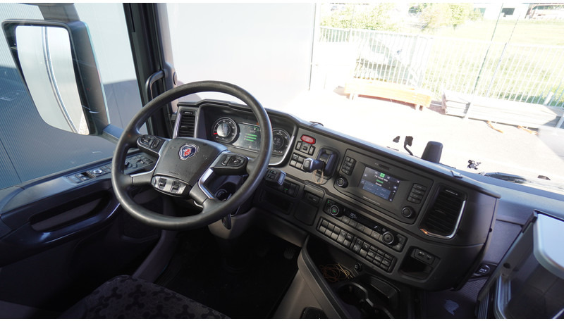 Scania R 450 TOPLINE EURO 6 RETARDER 869.000KM - Vilcējs: foto 5 Scania R 450 TOPLINE EURO 6 RETARDER 869.000KM - Vilcējs: foto 5