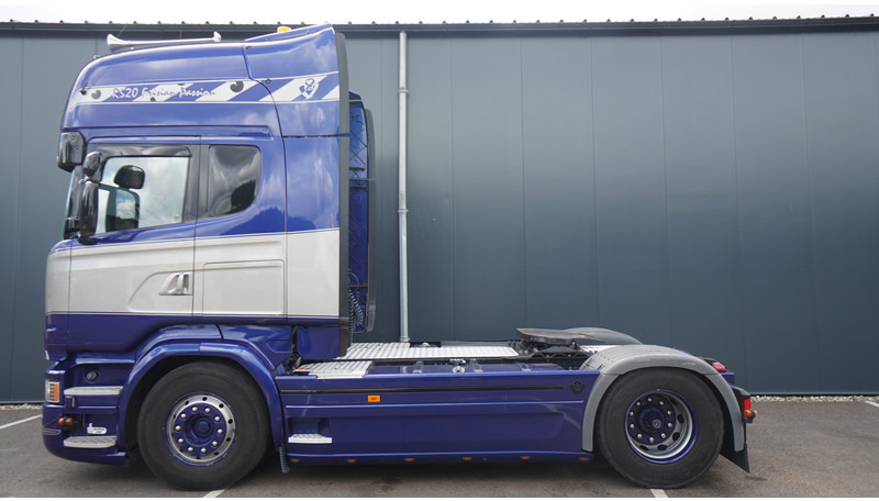 Scania R 520 V8 RETARDER TOPLINE ADR - Vilcējs: foto 1 Scania R 520 V8 RETARDER TOPLINE ADR - Vilcējs: foto 1