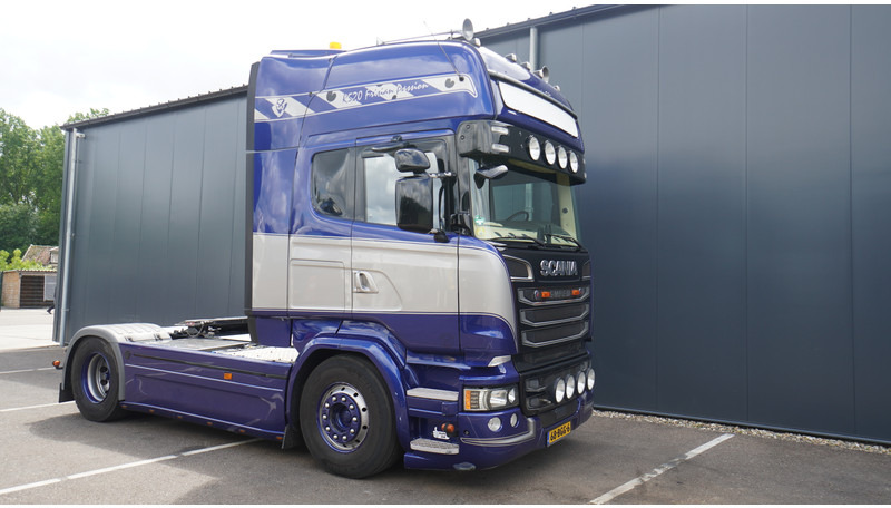 Scania R 520 V8 RETARDER TOPLINE ADR - Vilcējs: foto 4 Scania R 520 V8 RETARDER TOPLINE ADR - Vilcējs: foto 4