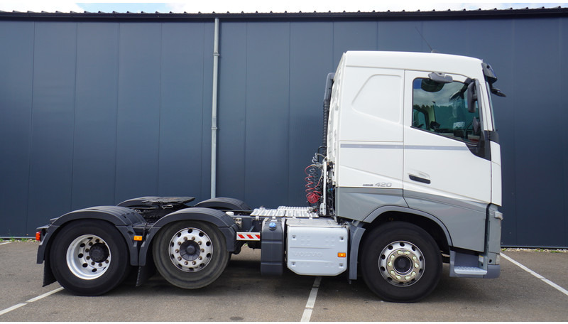 Volvo FH 420 6X2 ADR 796.000KM - Vilcējs: foto 2 Volvo FH 420 6X2 ADR 796.000KM - Vilcējs: foto 2