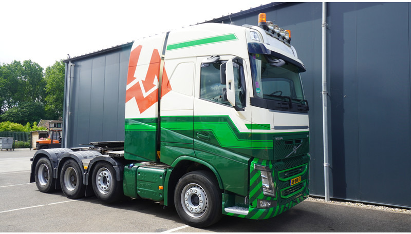 Volvo FH16 750 8X4 260T 683.000KM - Vilcējs: foto 4 Volvo FH16 750 8X4 260T 683.000KM - Vilcējs: foto 4