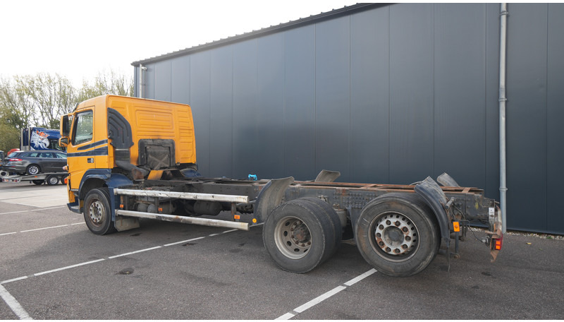 Šasija kravas automašīna Volvo FM9 340 6X2 CHASSIS EURO 5 480000KM: foto 6 Šasija kravas automašīna Volvo FM9 340 6X2 CHASSIS EURO 5 480000KM: foto 6