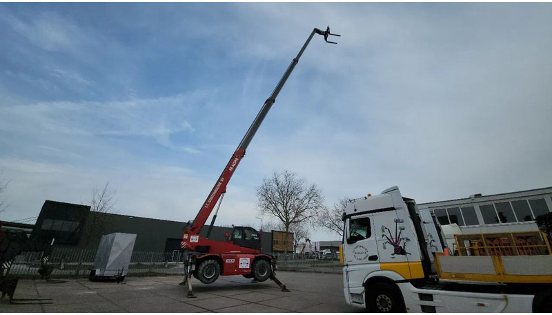 MAGNI 5.25, 2017, Remote, Airco, First owner, 25M - Iekrāvējs: foto 3 MAGNI 5.25, 2017, Remote, Airco, First owner, 25M - Iekrāvējs: foto 3