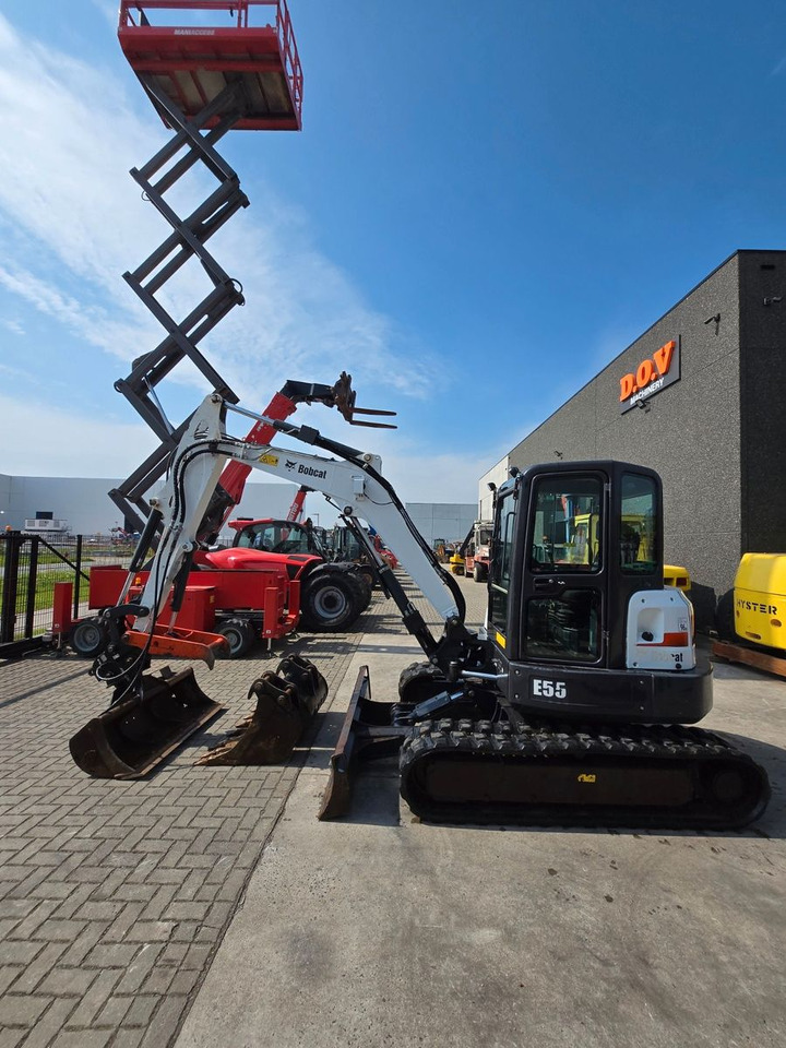 Bobcat E55 - Mini-ekskavators: foto 3 Bobcat E55 - Mini-ekskavators: foto 3