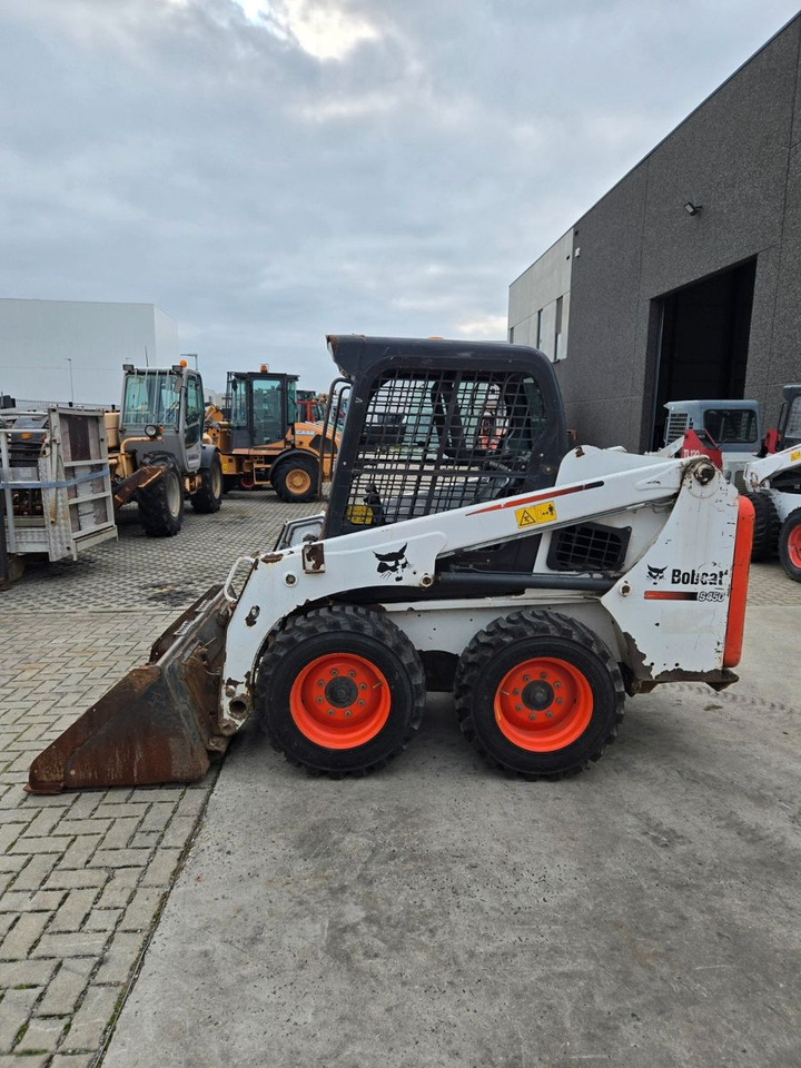 Bobcat S450 - Riteņu iekrāvējs: foto 4 Bobcat S450 - Riteņu iekrāvējs: foto 4