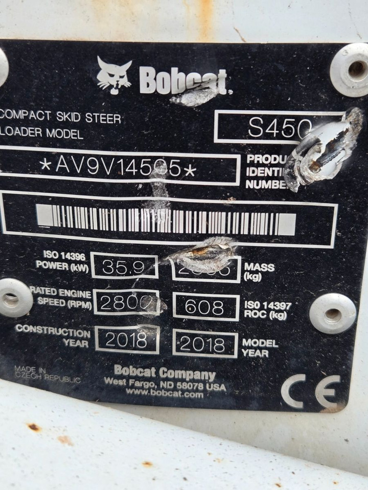 Bobcat S450 - Riteņu iekrāvējs: foto 2 Bobcat S450 - Riteņu iekrāvējs: foto 2