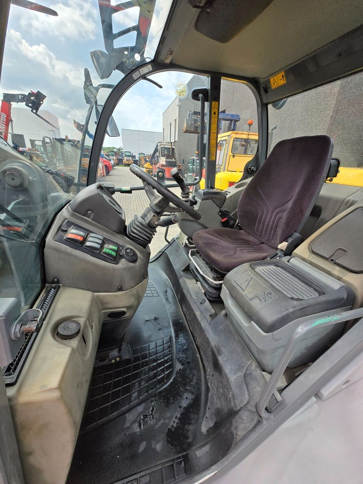 Riteņu iekrāvējs Kramer 352: foto 11