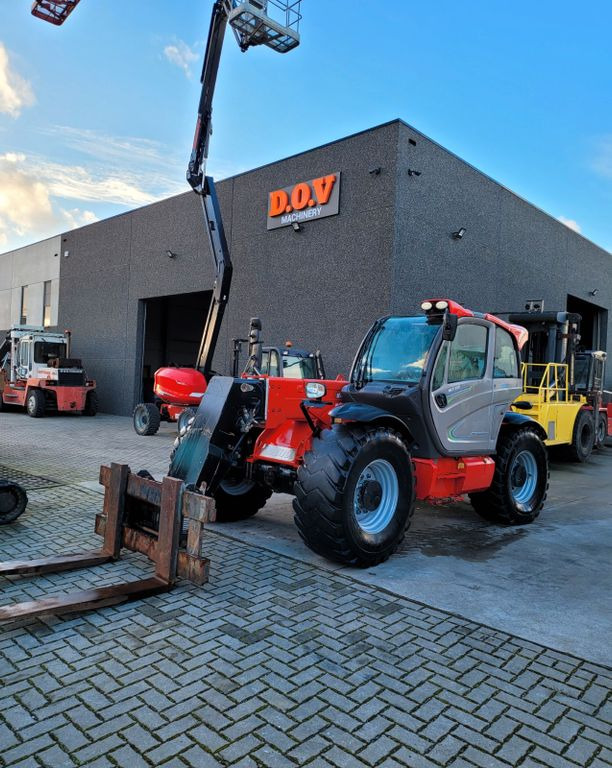 Manitou MLT 960 - Teleskopiskais iekrāvējs: foto 1 Manitou MLT 960 - Teleskopiskais iekrāvējs: foto 1