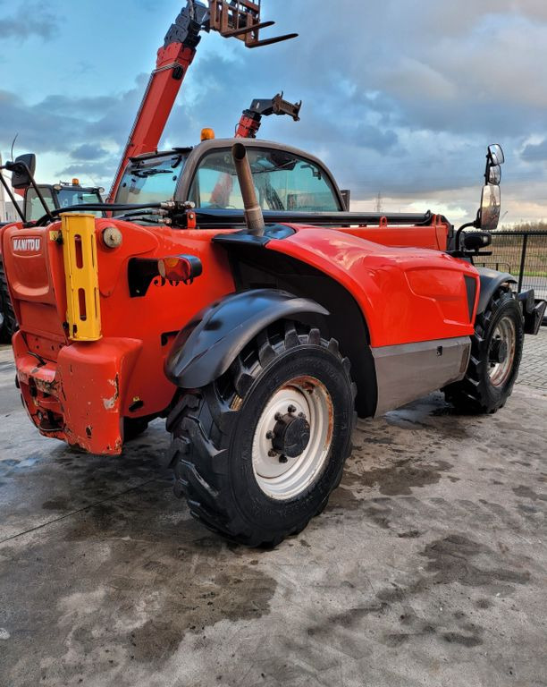 Manitou MT 1135 - Teleskopiskais iekrāvējs: foto 5 Manitou MT 1135 - Teleskopiskais iekrāvējs: foto 5