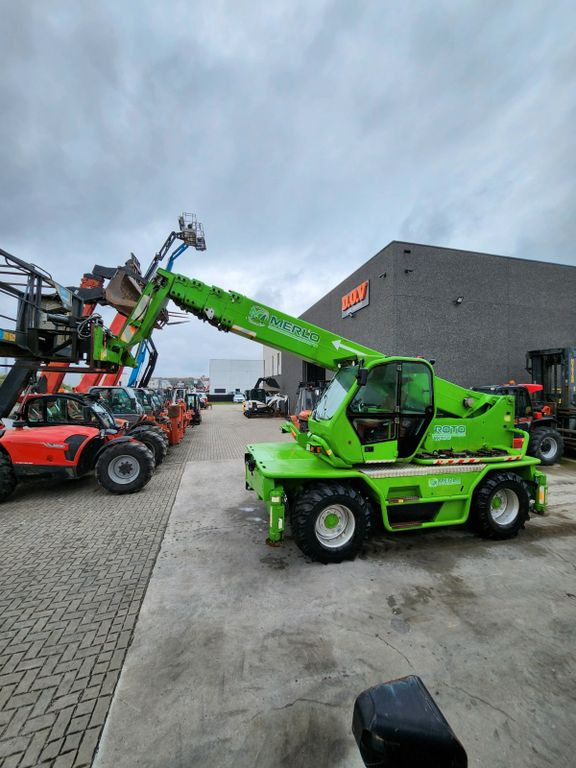 Merlo ROTO 40.25 MCSS - Teleskopiskais iekrāvējs: foto 5 Merlo ROTO 40.25 MCSS - Teleskopiskais iekrāvējs: foto 5