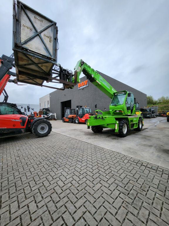 Merlo ROTO 40.25 MCSS - Teleskopiskais iekrāvējs: foto 3 Merlo ROTO 40.25 MCSS - Teleskopiskais iekrāvējs: foto 3