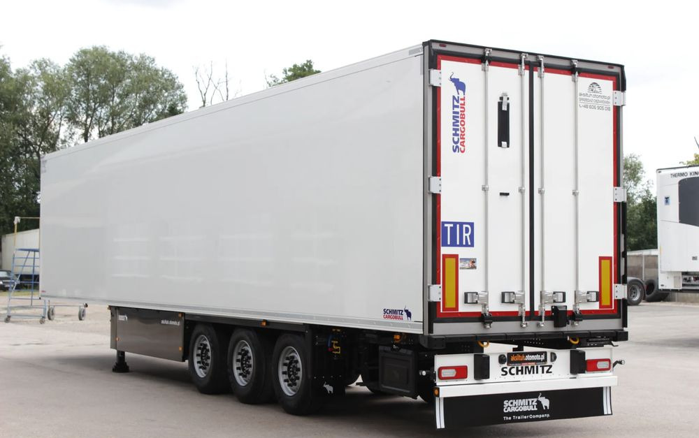Schmitz Cargobull FP 60 V7 Thermo King SLXi 300 / ŚWIATŁA LED / JAK NOWA / ŚCIANA 7 CM / - Puspiekabe refrižerators: foto 4 Schmitz Cargobull FP 60 V7 Thermo King SLXi 300 / ŚWIATŁA LED / JAK NOWA / ŚCIANA 7 CM / - Puspiekabe refrižerators: foto 4